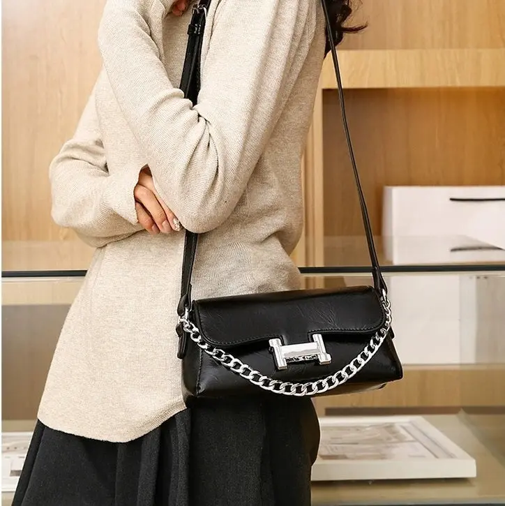 High Quality Crossbody Bag 1059 - Image 10