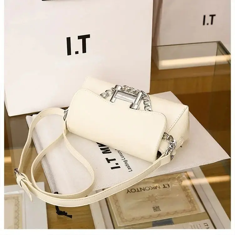 High Quality Crossbody Bag 1059 - Image 9
