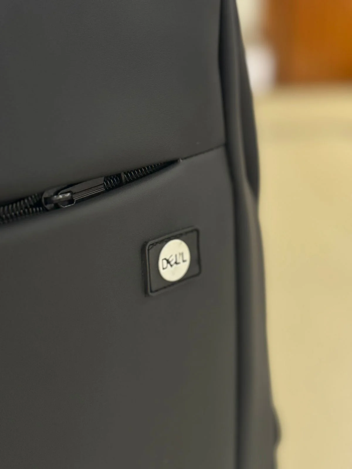 Dell Essential Black Laptop Backpack – Lightweight & Professional Design 5158 - Image 4