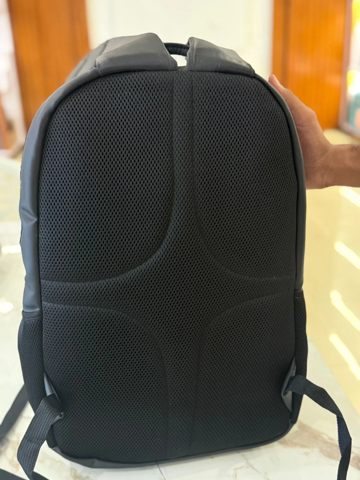 Dell Essential Black Laptop Backpack – Lightweight & Professional Design 5158 - Image 5