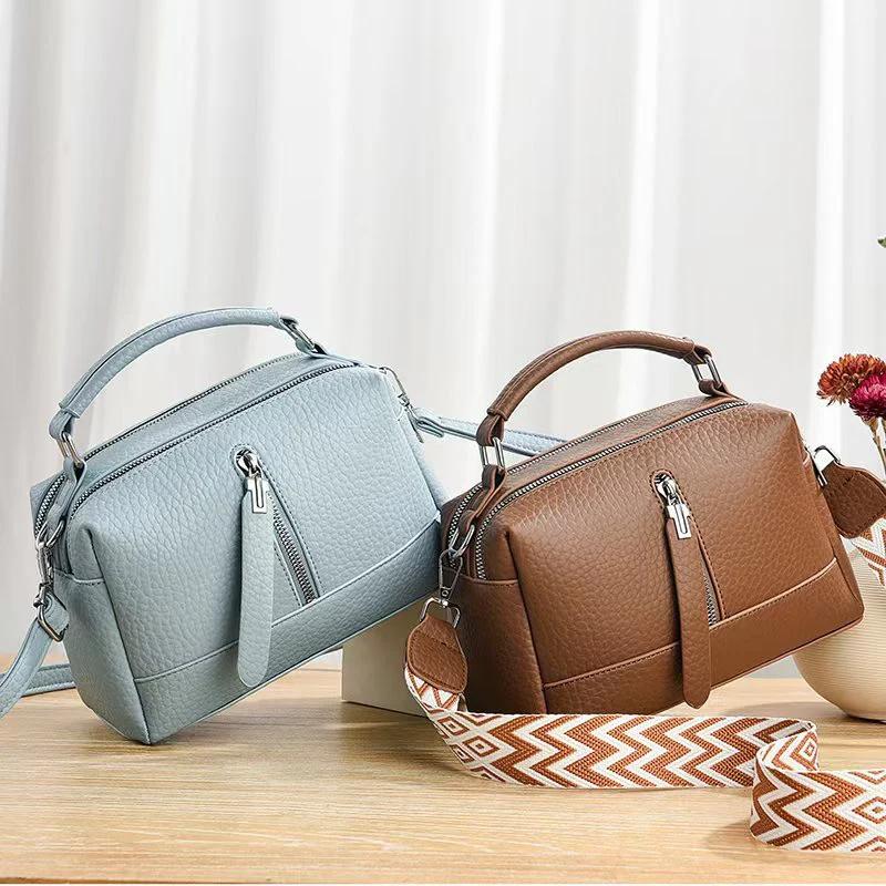 Elegant Tan Leather Handbag with Adjustable Strap & Multiple Pockets 8910 - Image 6