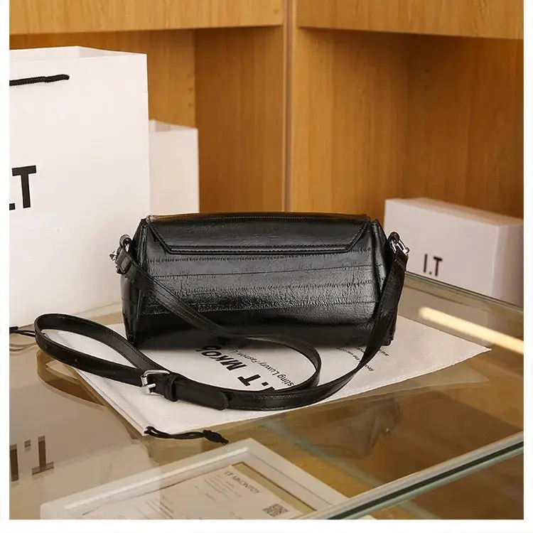 Crossbody Bag 1113 - Image 9