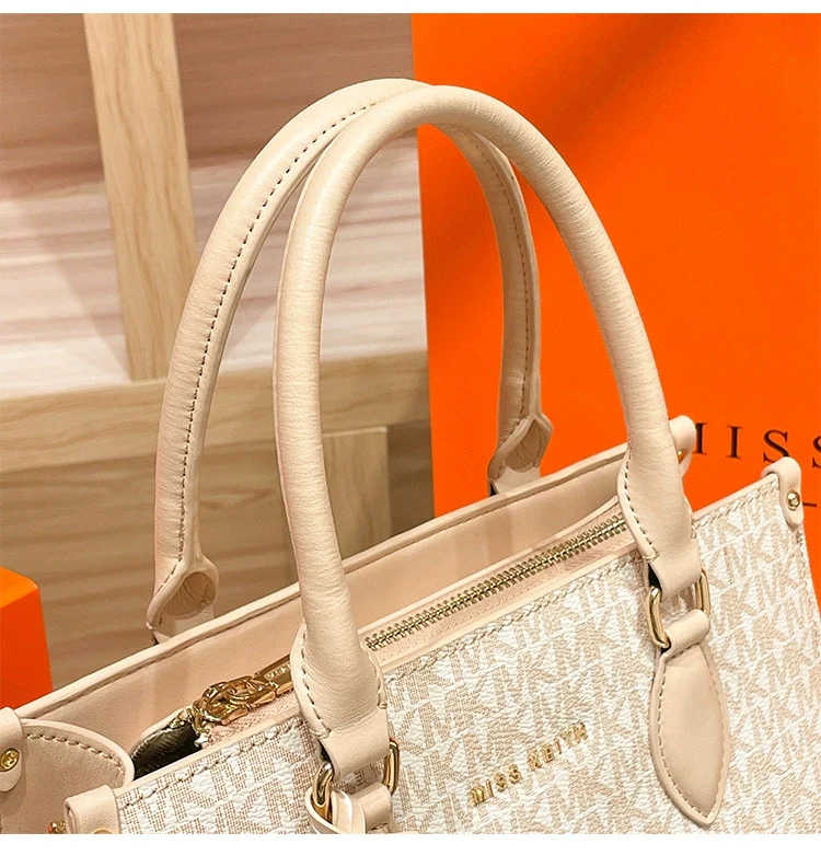 Michael Kors Handbag Stylish Shoulder & Crossbody Bag for Women 23009 - Image 10