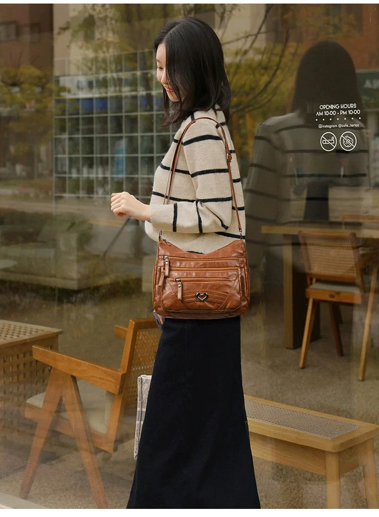 Middle-Aged Moms and Mothers-In-Law, Vintage Women's Shoulder Bag 182-2 - Image 14