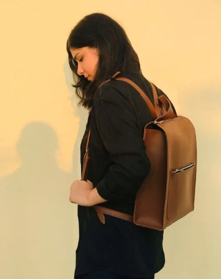 Musterd Leather Backpacks For women-Chic Zipper Closure Backpack 557-2 - Image 2