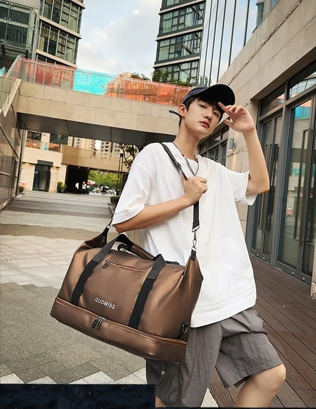 Premium Stylish & Durable Travel Duffle Bag 4135 - Image 2