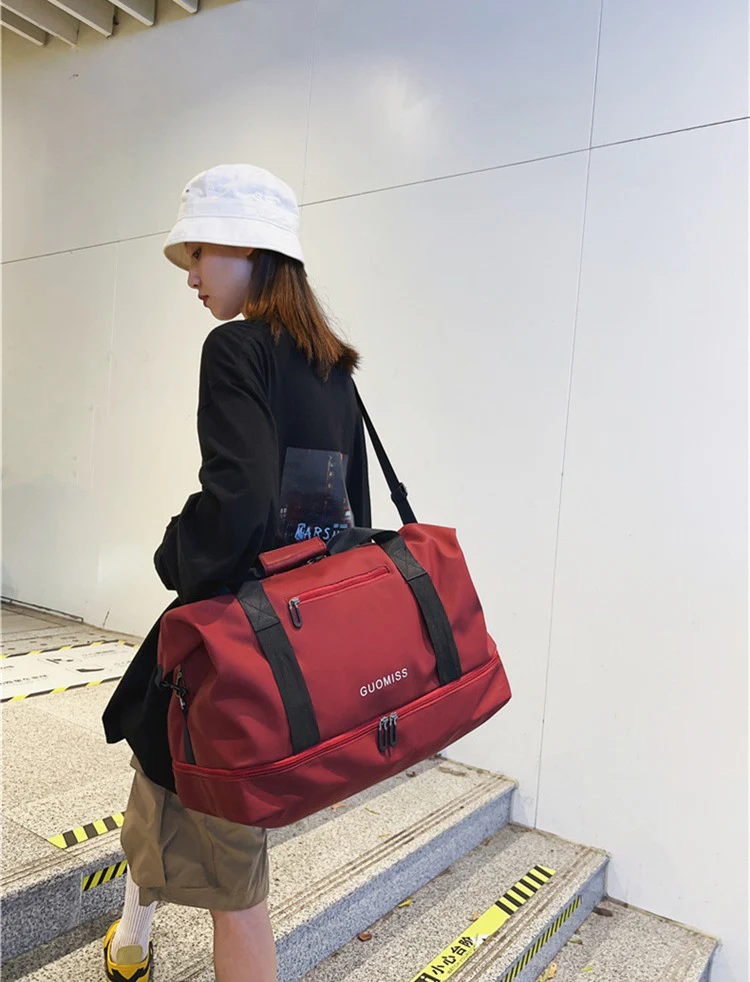 Premium Stylish & Durable Travel Duffle Bag 4135 - Image 2