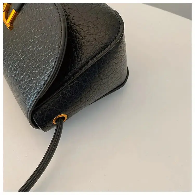 D5 Crossbody Bag 1989 - Image 8
