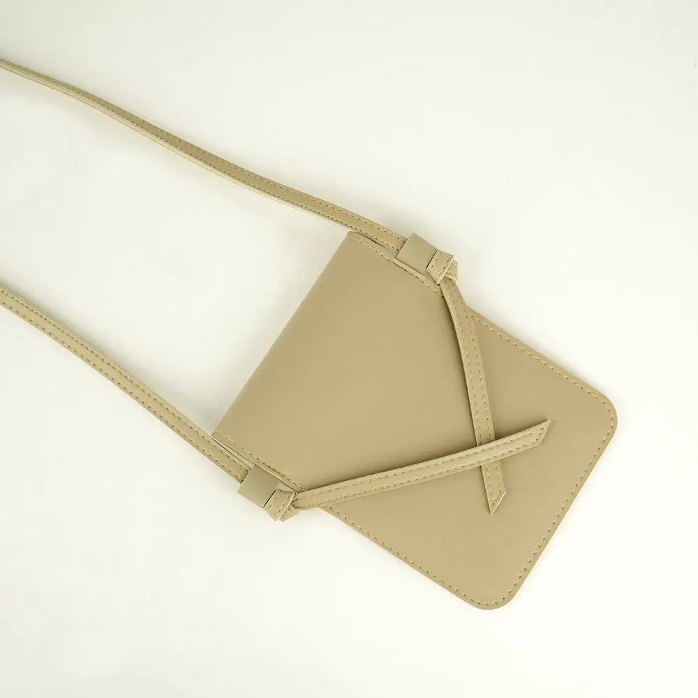 Skin Smartphone Pouch 560 - Image 3